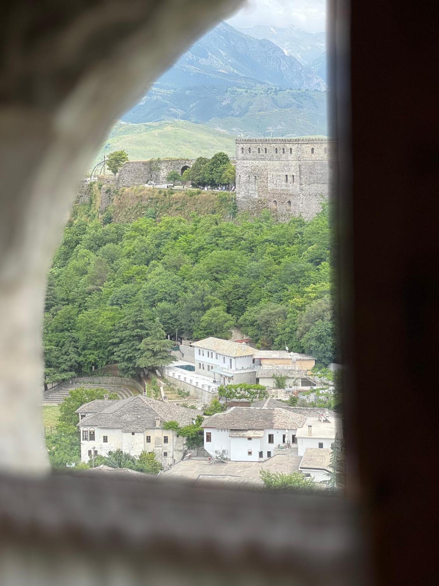 Guest House Salaria Gjirokastër المظهر الخارجي الصورة