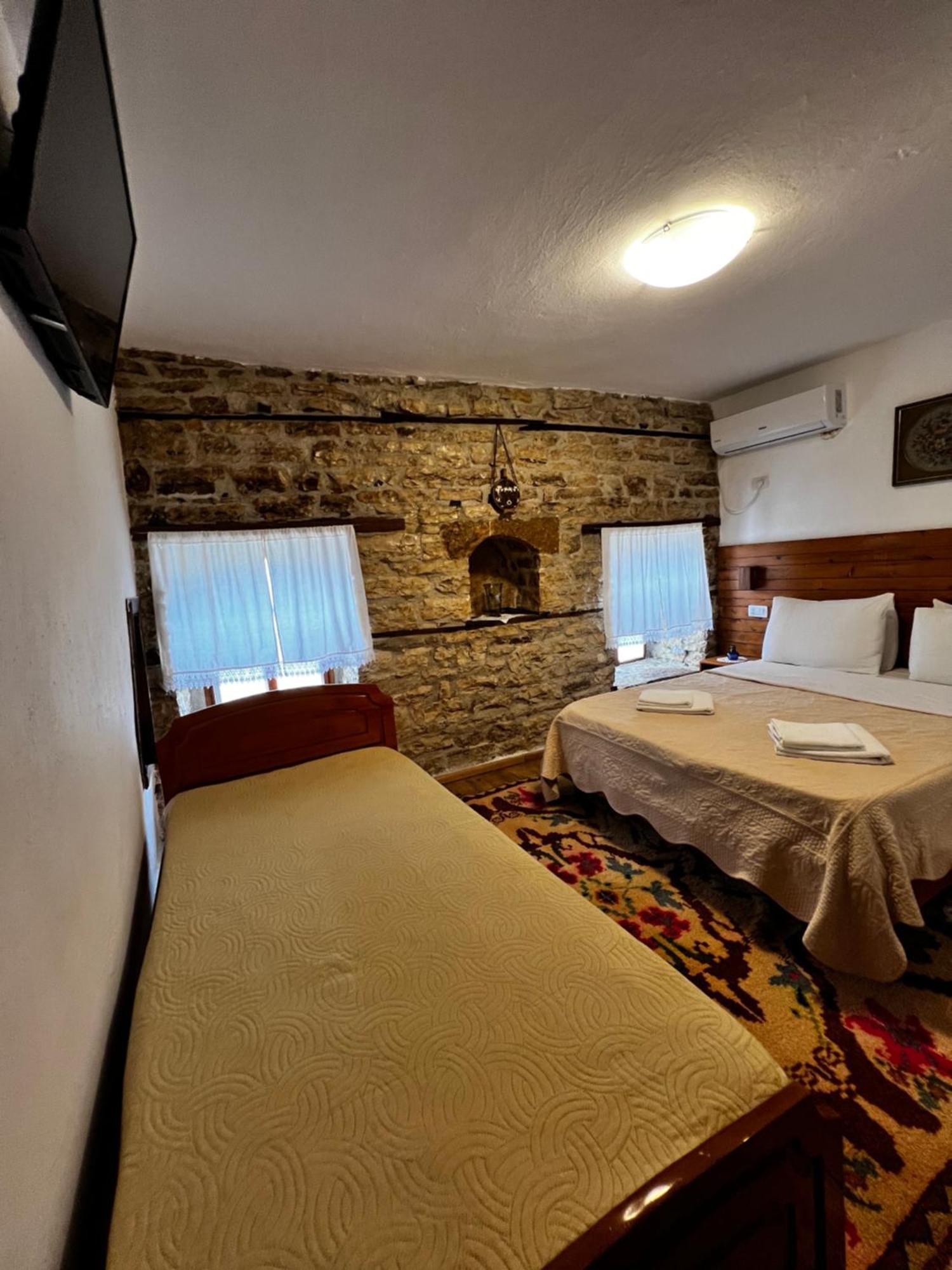 Guest House Salaria Gjirokastër المظهر الخارجي الصورة