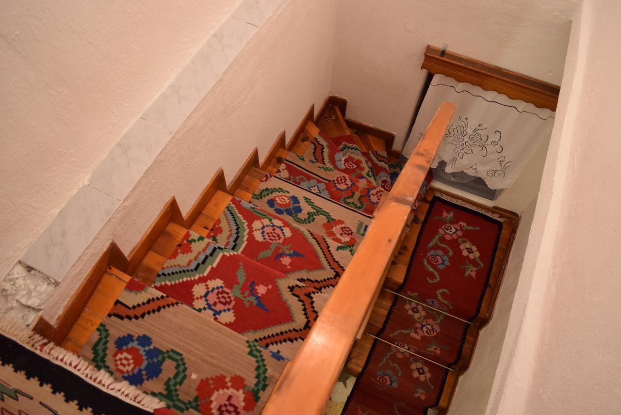 Guest House Salaria Gjirokastër المظهر الخارجي الصورة