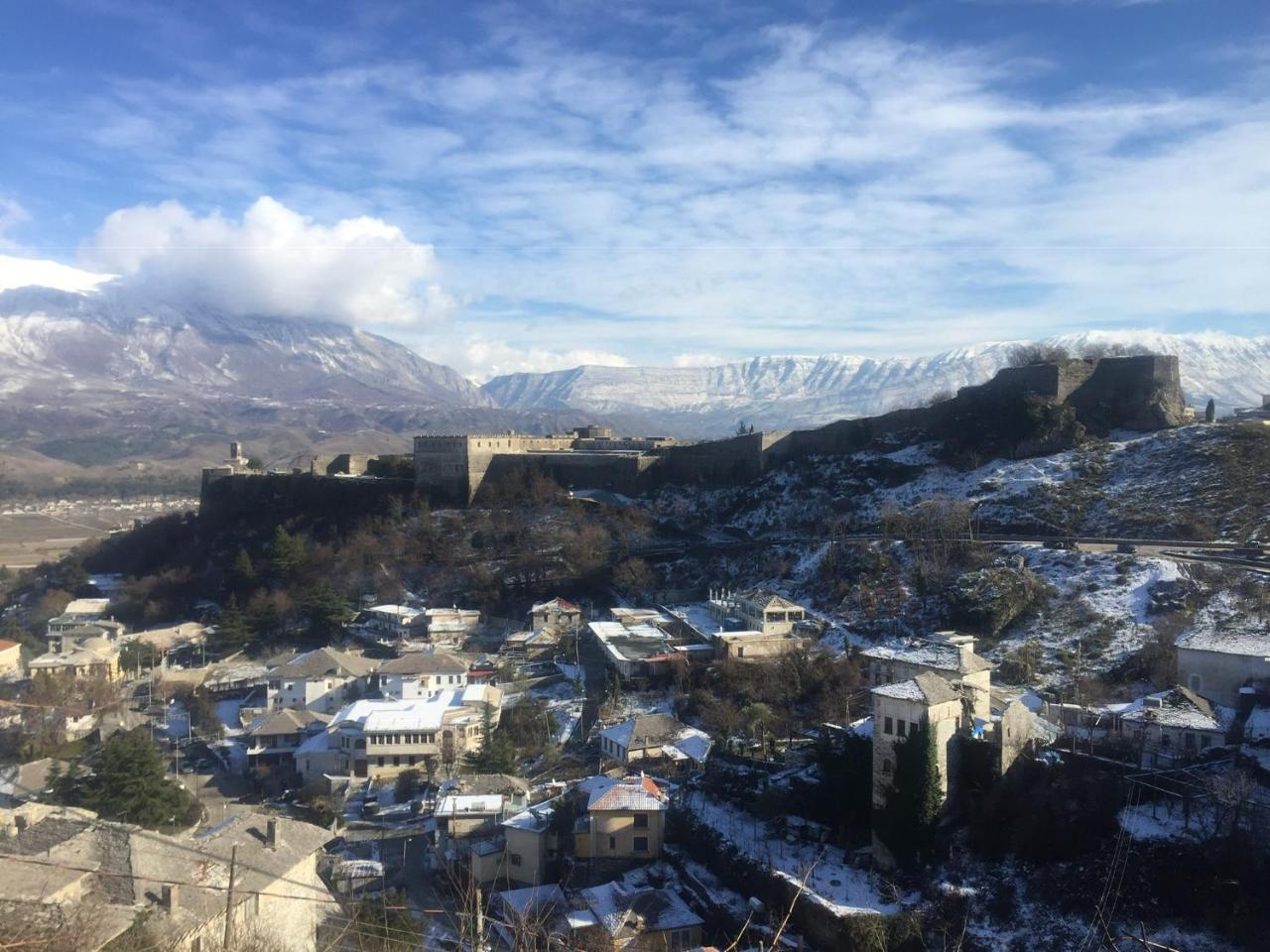 Guest House Salaria Gjirokastër المظهر الخارجي الصورة